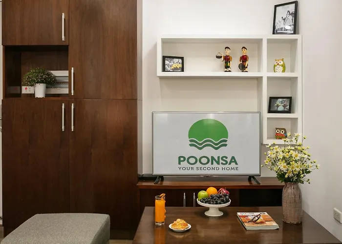 Poonsa Hanoi - The Ordinary Living